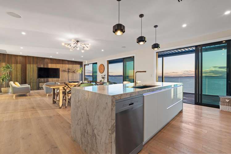 236 Vipond Road_5