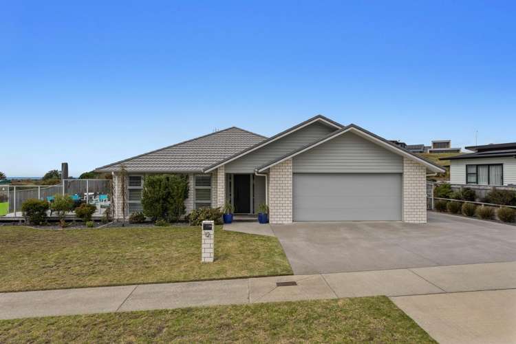 12 Acacia Avenue_0
