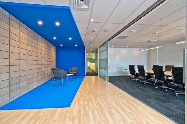 IMPRESSIVE GRAFTON OFFICE WITH PROFILE
