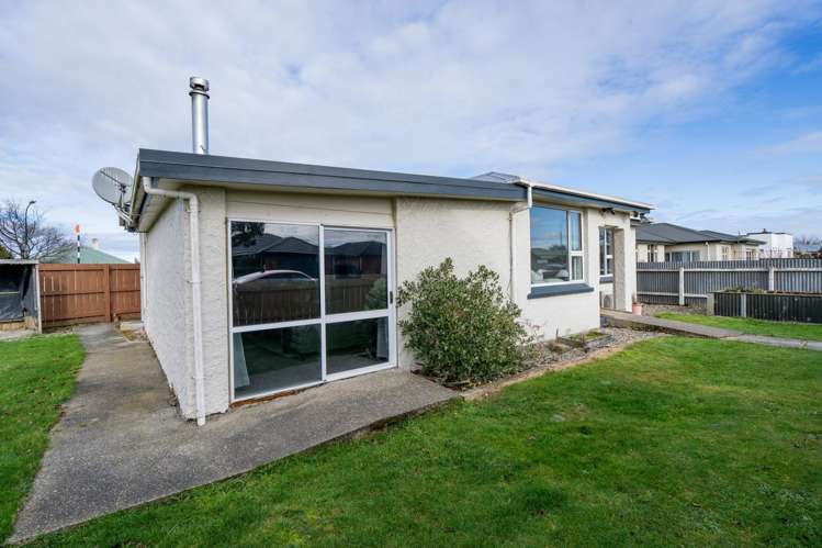 157 Newcastle Street Windsor_13