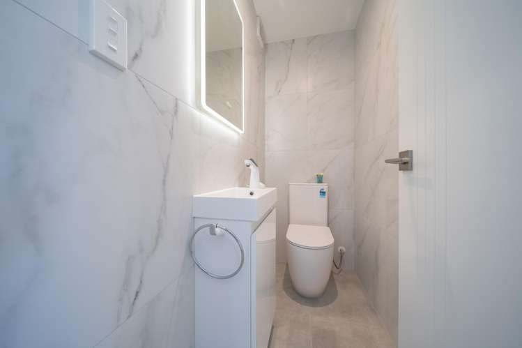 26A Trojan Crescent New Lynn_16