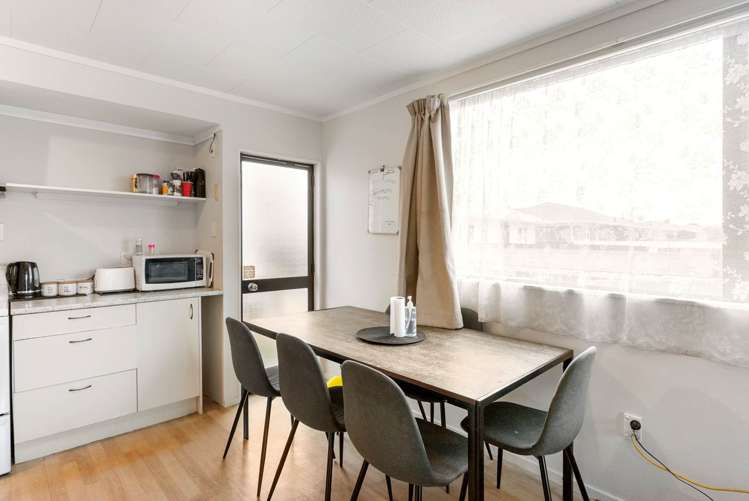 2/36 Valentine Street Papakura_14
