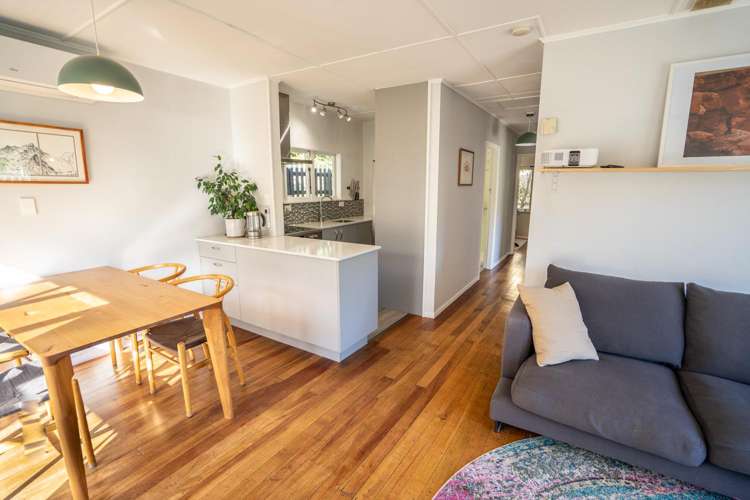163 Vanguard Street_3