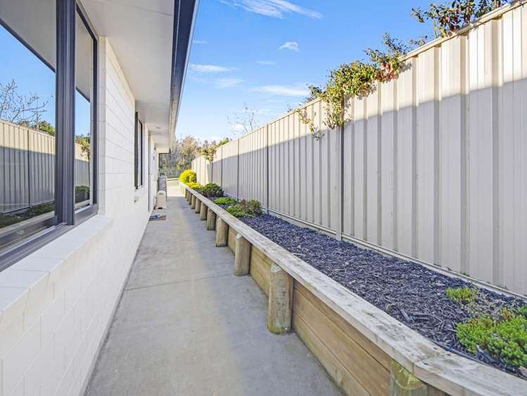 19 Grove Avenue Weston_29