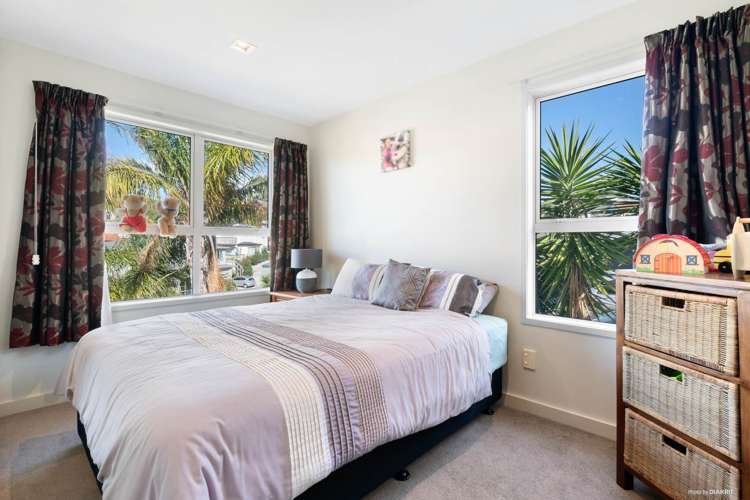 83 William Bayes Place Red Beach_19