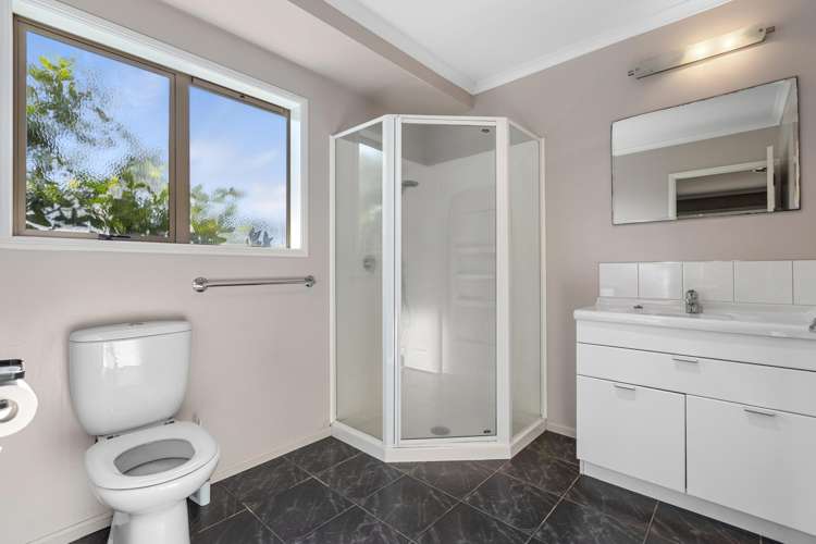 32 Santa Cruz Drive Papamoa_13