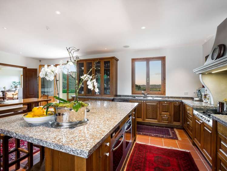 53 Munros Road Clevedon_9