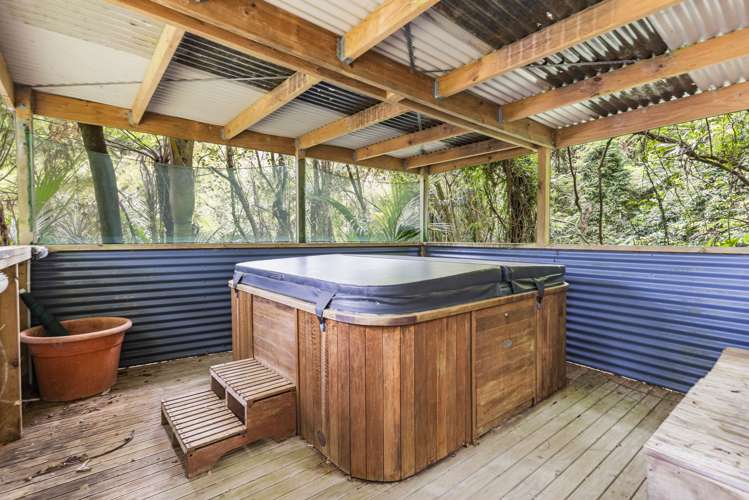 28 Mountain Road Henderson Valley_23