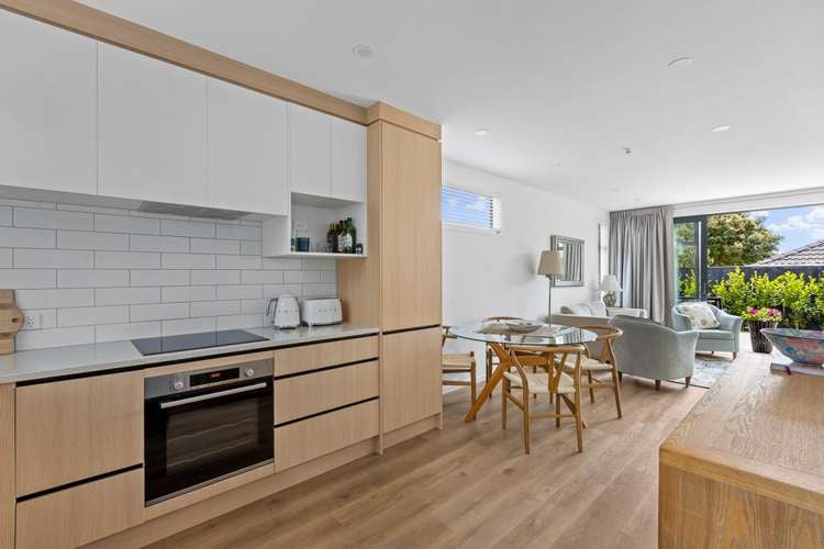 8/48 Salisbury Road Birkdale_6