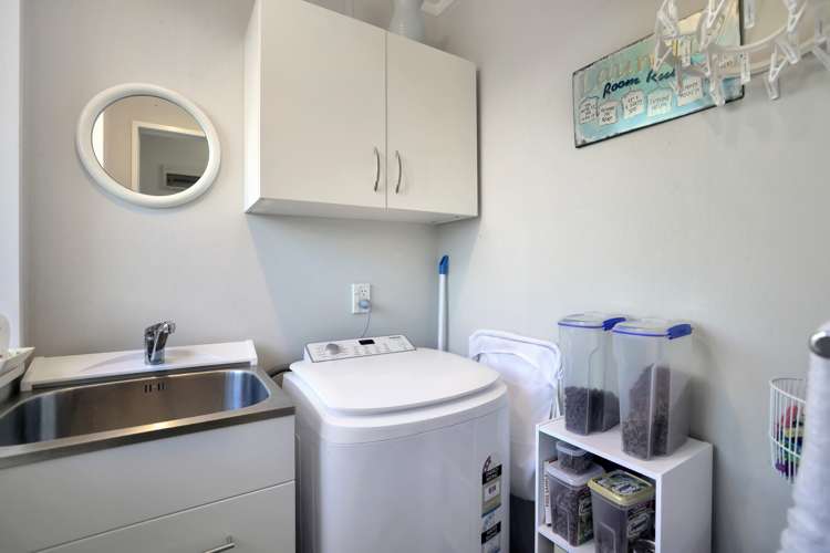 41 Reid Crescent Allenton_21