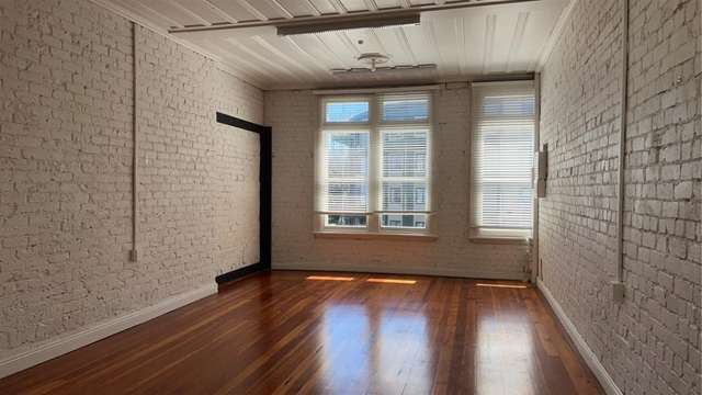 4/21 Khyber Pass Road 1672_1