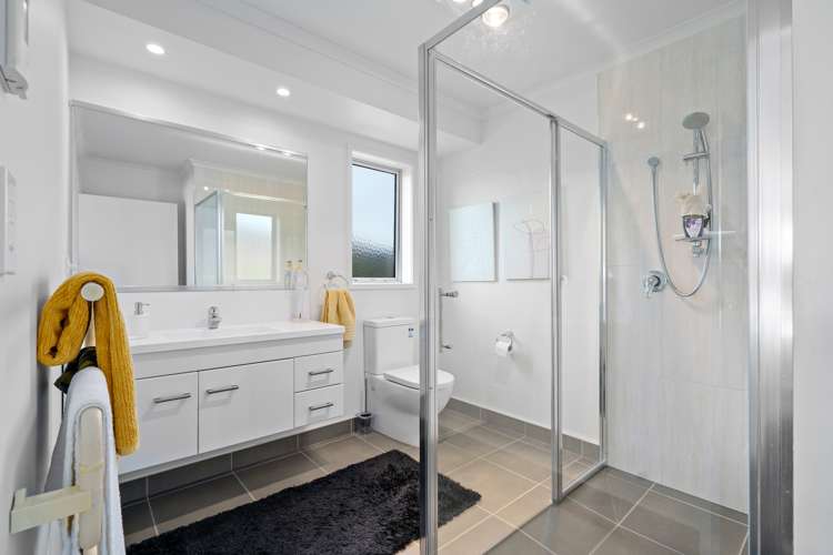 32 West Thompson Street Leamington_18