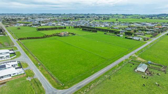 75 Arnott Street and part there of 75A Reid Line West Feilding_4