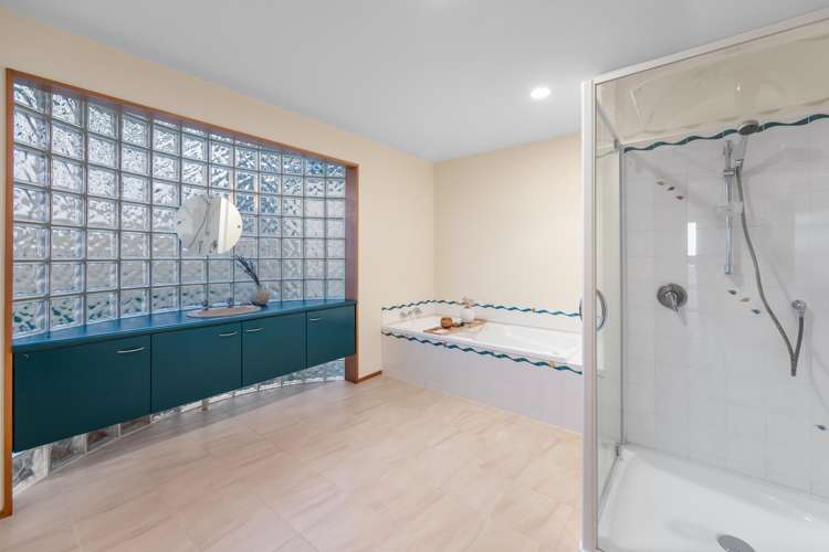 4 Kimbolton Lane Huntsbury_14