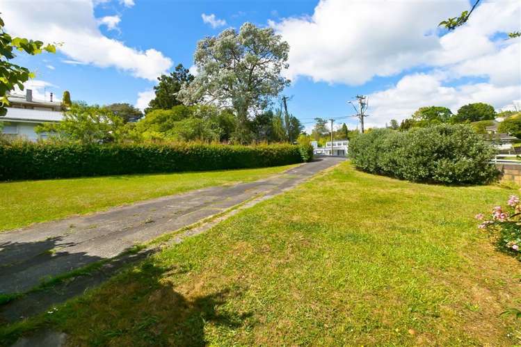 84 Eskdale Road Birkdale_1