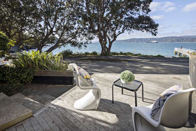 397 Karaka Bay Road Karaka Bays_1