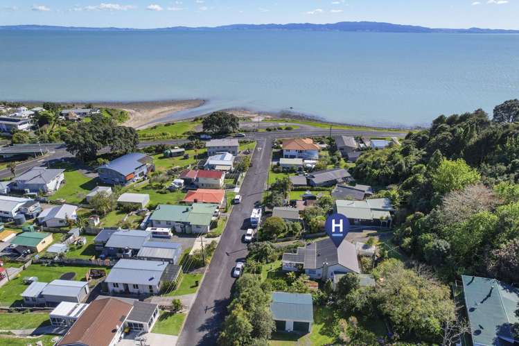 13 Trotter Avenue Waiomu_18
