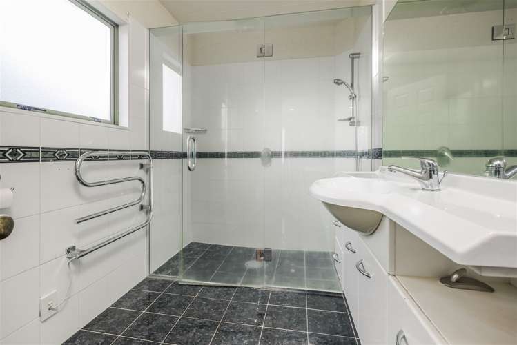 5a Grimshaw Place Henderson_15