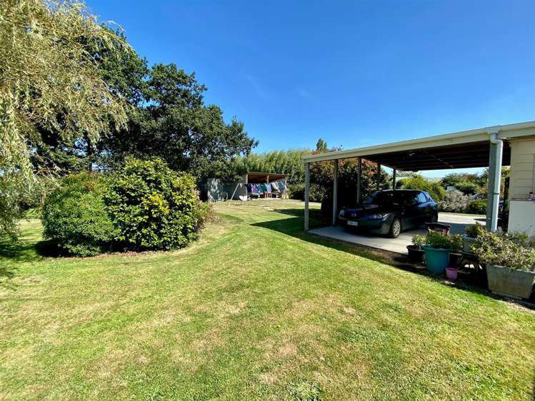 11 Macandrew Street Owaka_7