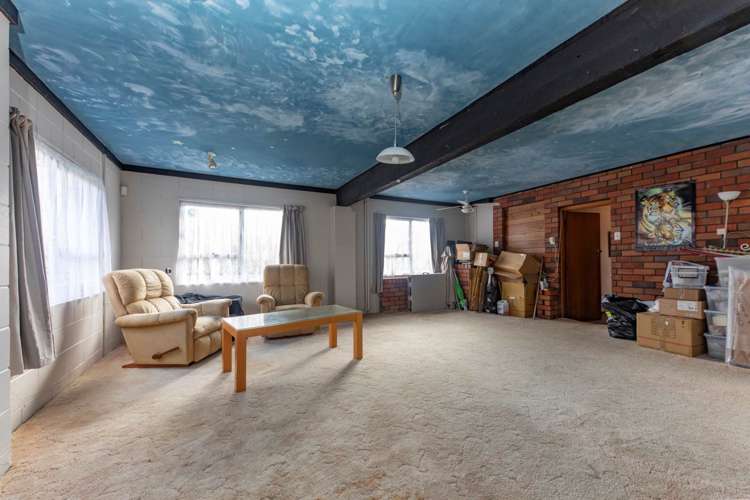 145 Forest Hill Road Henderson_12