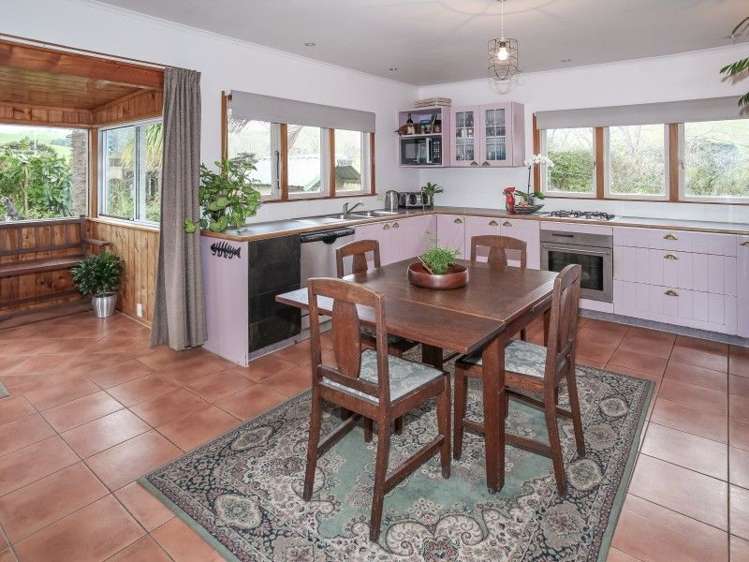 60 Kawakawa-Orere Road Kawakawa Bay_2