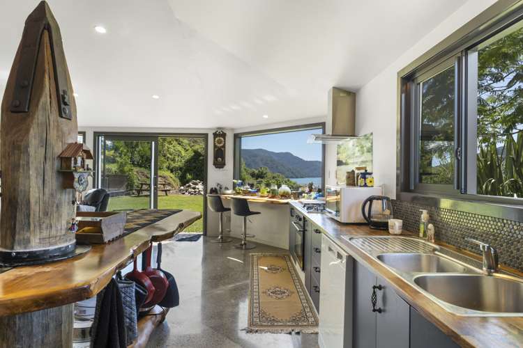 109 Anakiwa Road Anakiwa and Surrounds_9