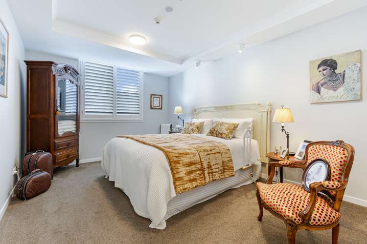 142 Eaves Bush Parade Orewa_13