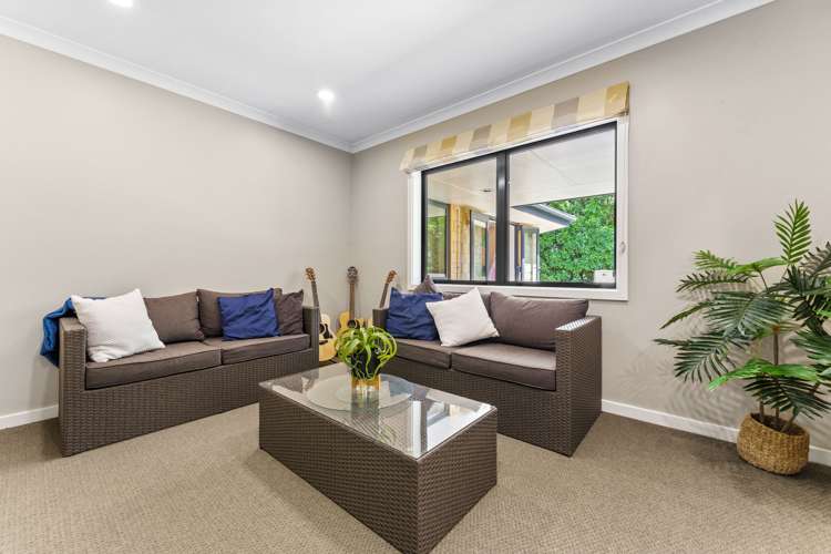 21 Macwhinney Drive Drury_16