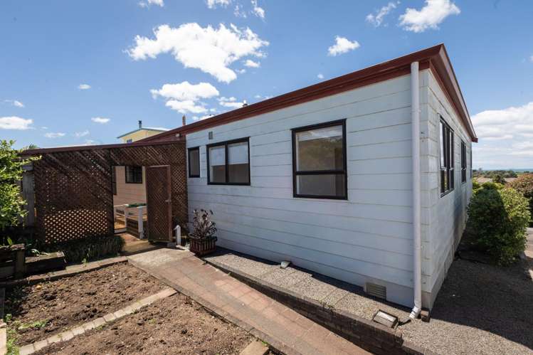 2 Denby Close Athenree_31