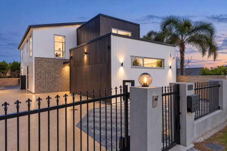 29 Himalaya Crescent Lynfield_0