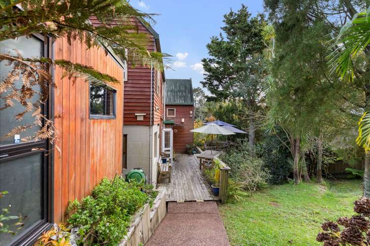 140 Verbena Road_1