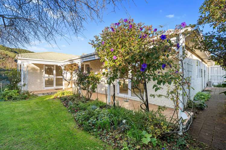 4/40 Cambria Street_0