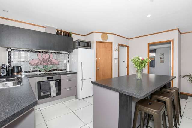 37 Evanda Crescent Conifer Grove_2