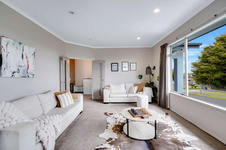 5 Bishopsworth Way_2