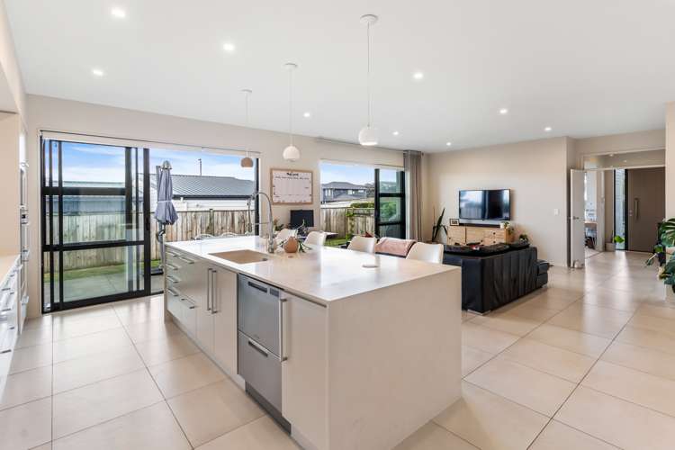 15 Kaiawa Street Beachlands_5