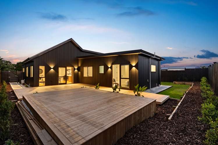 8 Acorn Parish Lane Clevedon_23