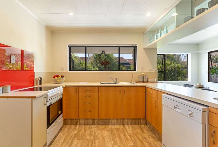 1/61 Neale Avenue Stoke_5