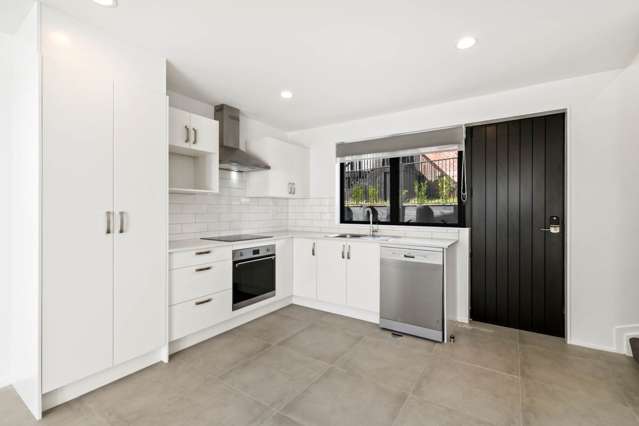 121B Waimumu Road Massey_3