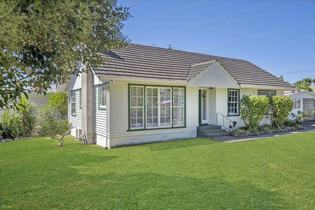 1 Te Wiata Place Avondale_1