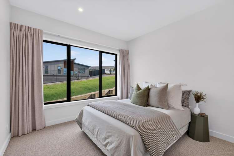 21 Annie Aranui Drive Poraiti_16