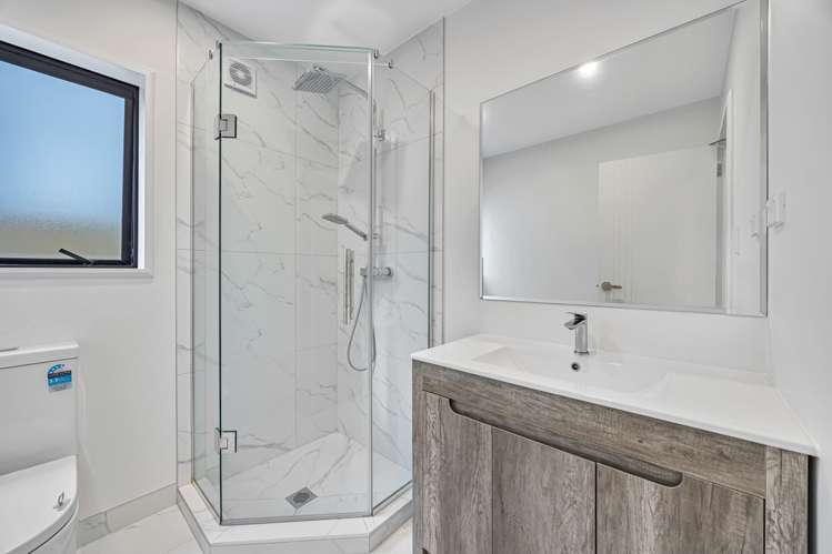 13d Morton Avenue Forrest Hill_22