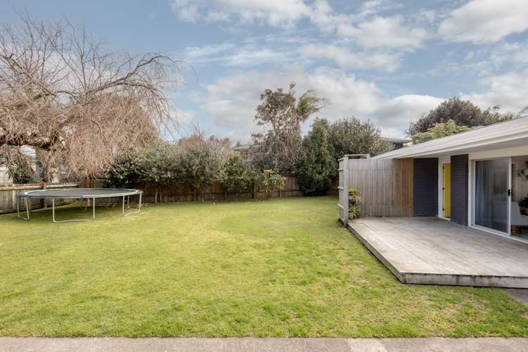 69 Emmett Street Greerton_31