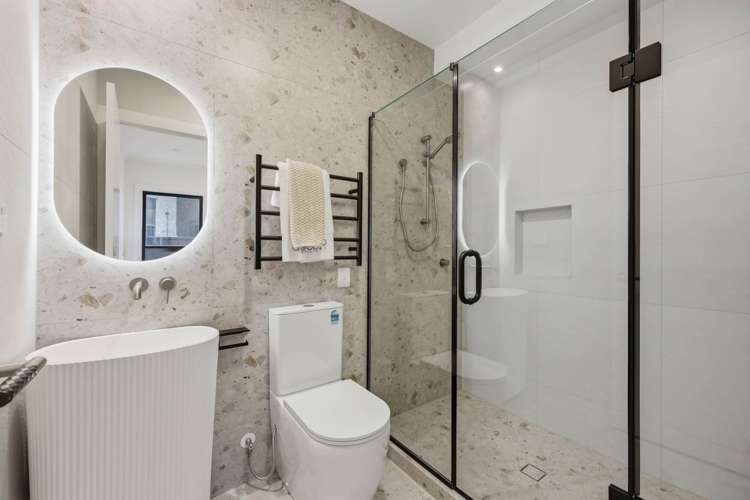 6A Gulf Crest Bucklands Beach_50