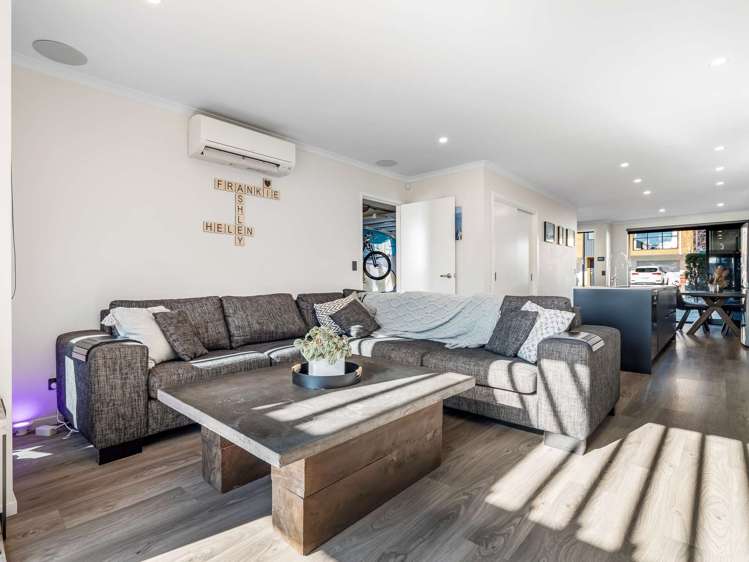 3 Seafarer Crescent Stanmore Bay_13