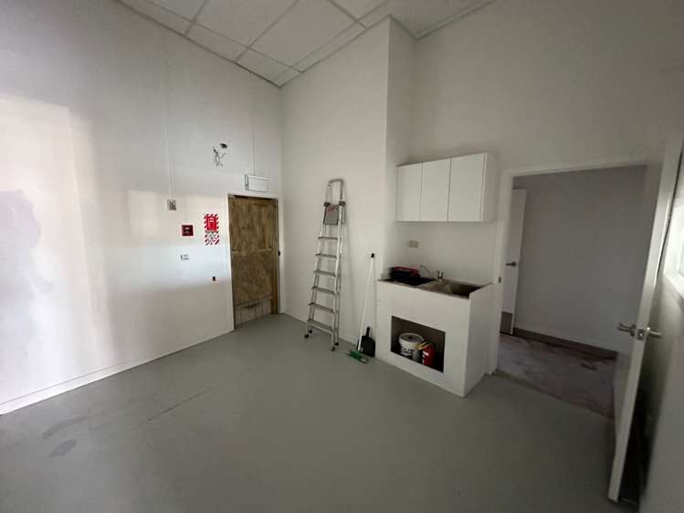 Unit 4/8 Quay Street Auckland Central_7