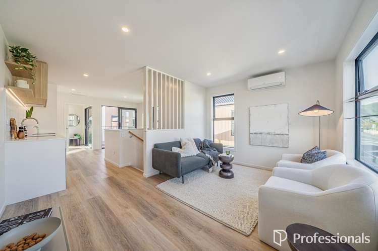 2/123 Knights Road Lower Hutt Central_11