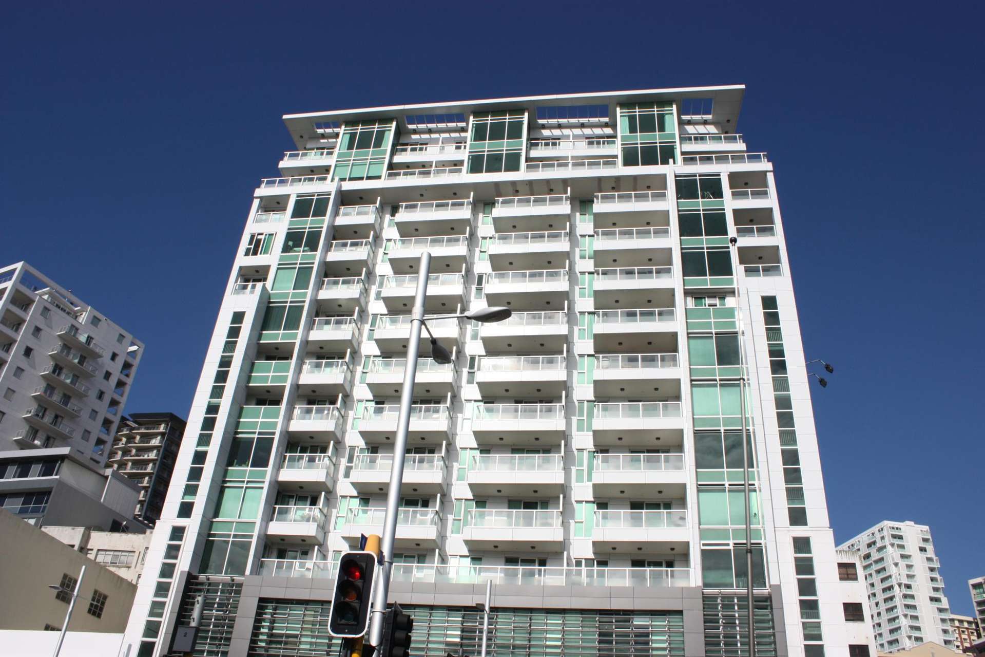 302/85 Beach Road Auckland Central_0