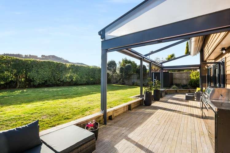 14 Betty Watt Grove Riverstone Terraces_22