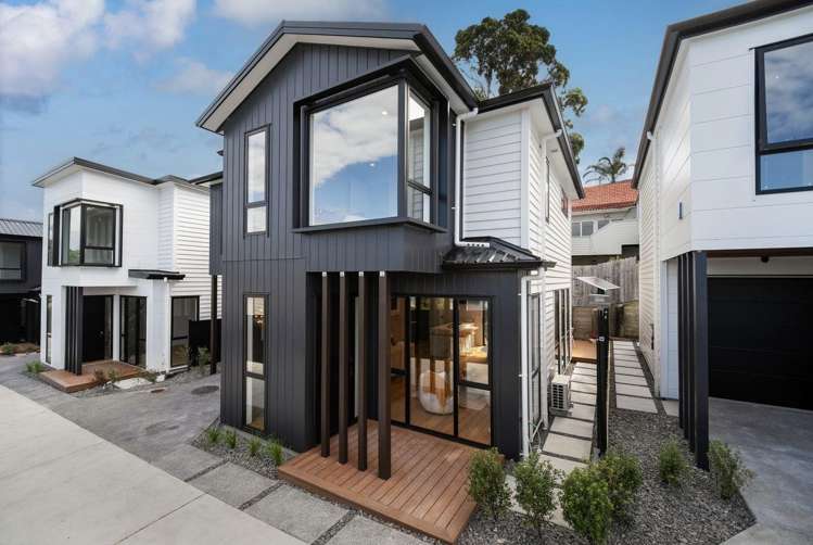 7/8 Park Rise Campbells Bay_22