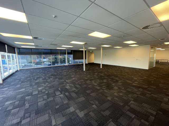 383.8sqm office space at 4 Pavilion Drive